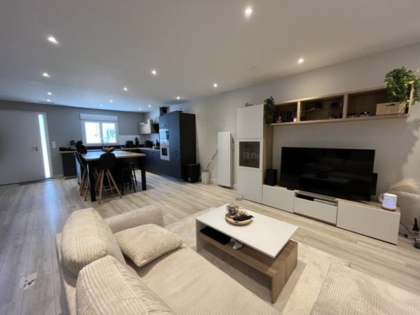 Maison à vendre |                                       Castres |                                        3 pièces  |  90 m²