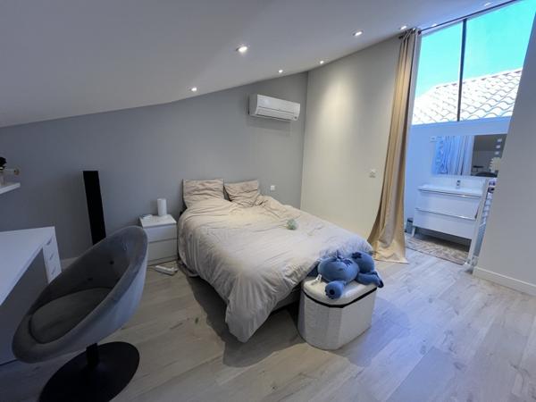 Maison à vendre |                                       Castres |                                        3 pièces  |  90 m²