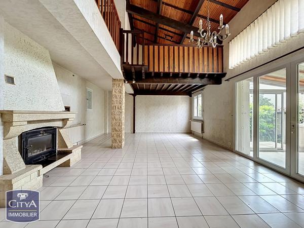 Maison à vendre 5 pièces 127m² Nîmes (30900)