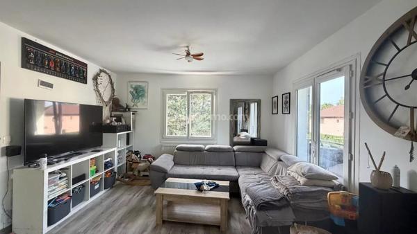 Vente                                                      Maison
                        
                     4 pièces                      97 m2                     à Les Avenières Veyrins-Thuellin