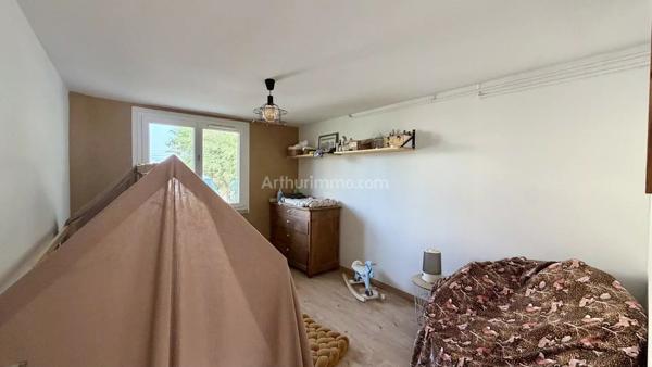 Vente                                                      Maison
                        
                     4 pièces                      97 m2                     à Les Avenières Veyrins-Thuellin
