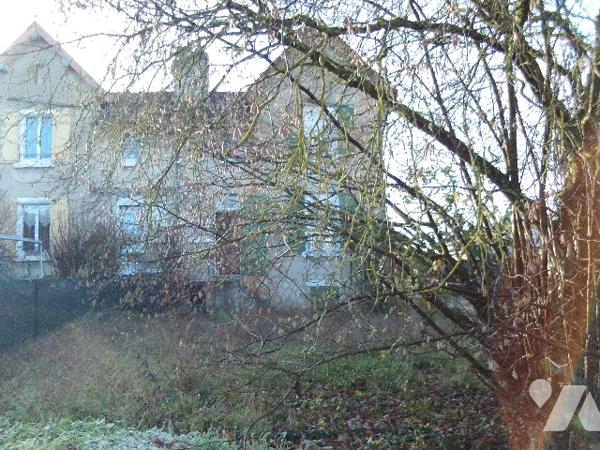 Maison de ville de 87 m² avec jardin et sous sol