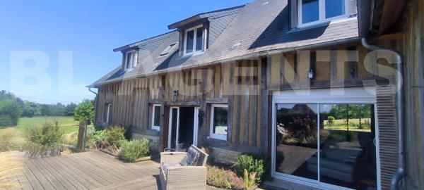 Crèvecoeur en Auge - Maison Normande en colombages 