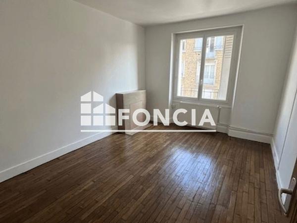 Location Appartement 3 pièces 57.1 m² - 25 RUE DE MANTOUE Charleville Mezieres 08000