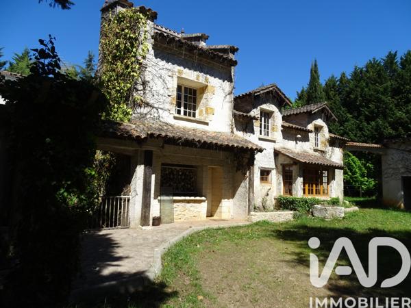 Maison à vendre 10 pièces 295 m² Puy-l'Évêque