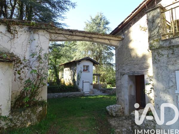 Maison à vendre 10 pièces 295 m² Puy-l'Évêque