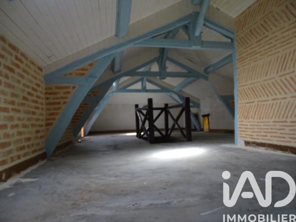 Maison à vendre 10 pièces 295 m² Puy-l'Évêque