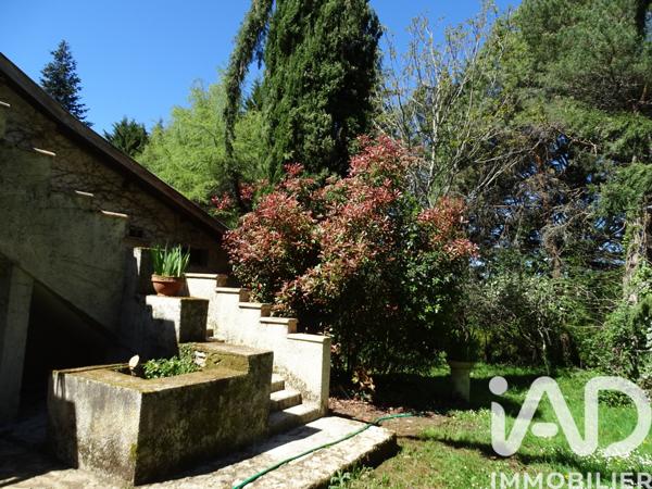 Maison à vendre 10 pièces 295 m² Puy-l'Évêque