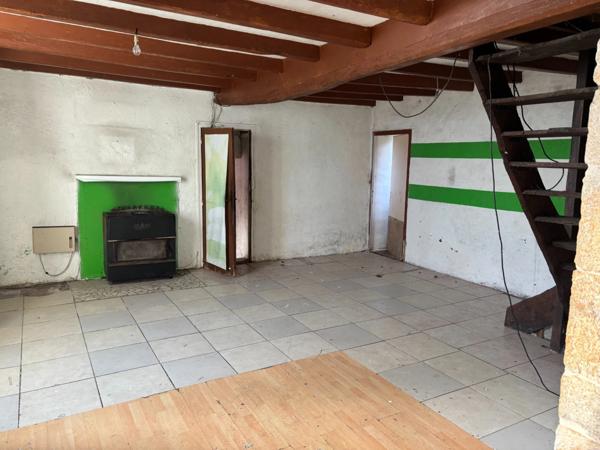 Maison de 70 m2 à rénover, 5 mn de Mansle-les-Fontaines