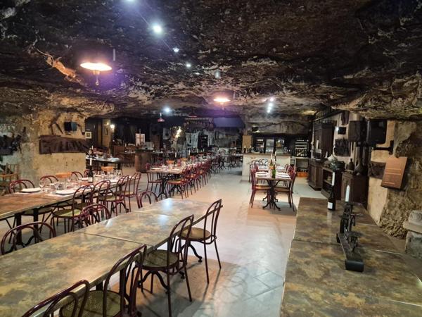 CESSION D’UNE AFFAIRE EMBLÉMATIQUE – VAL DE LOIRE FONDS DE COMMERCE ET MURS