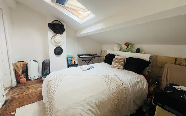 Appartement à vendre    2 pièces • 42 m2 Bordeaux