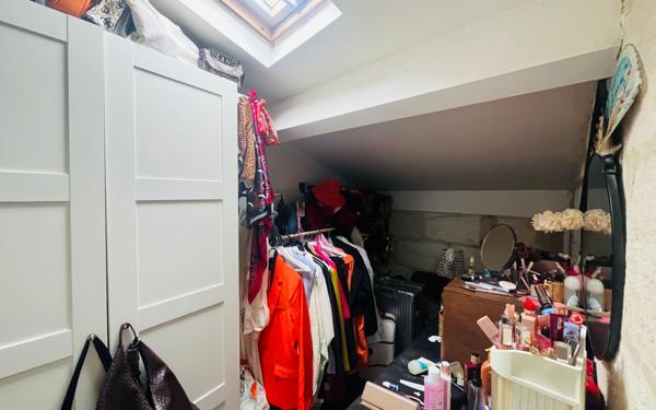 Appartement à vendre    2 pièces • 42 m2 Bordeaux