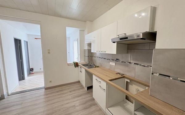Appartement à louer    3 pièces •  Souffelweyersheim