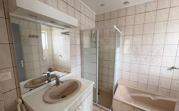 Appartement à louer    3 pièces •  Souffelweyersheim