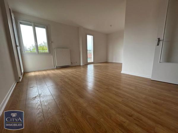 Appartement à louer 2 pièces 51.77m² Charnay-lès-Mâcon (71850)