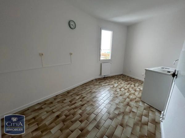 Appartement à louer 2 pièces 51.77m² Charnay-lès-Mâcon (71850)