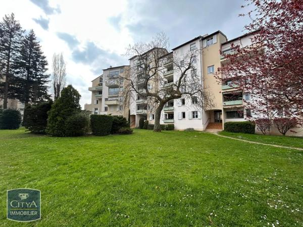 Appartement à louer 2 pièces 51.77m² Charnay-lès-Mâcon (71850)