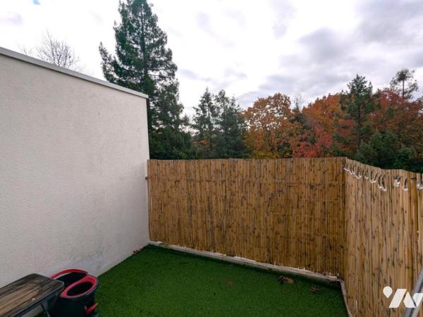 APPARTEMENT 2 PIECES - STATIONNEMENT - BALCON