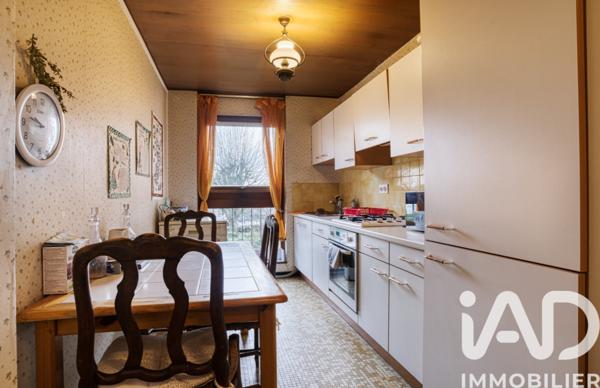 Appartement à vendre 5 pièces 90 m² Le Chesnay-Rocquencourt