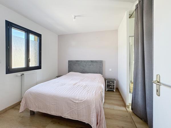 Reyrieux (01600) Maison familiale moderne et éco-performante: