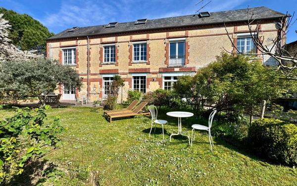 Maison à vendre    6 pièces •  Jargeau