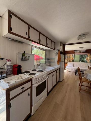 Vente                                                      Terrain
                        
                                         540 m2                     à Fréjus