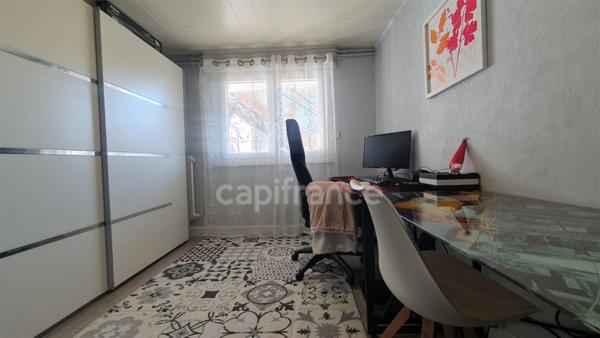 Maison individuelle 6 pièces de 151m² VESOUL (70)