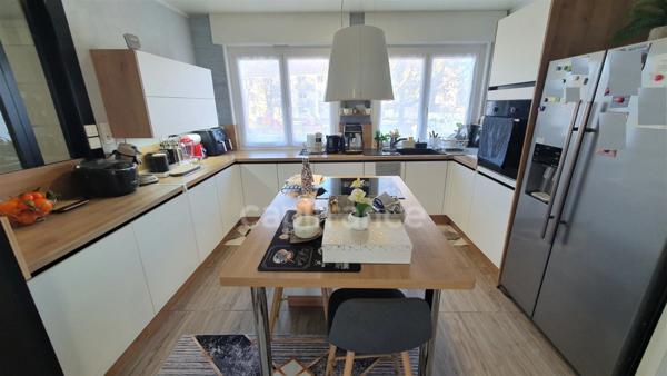 Maison individuelle 6 pièces de 151m² VESOUL (70)