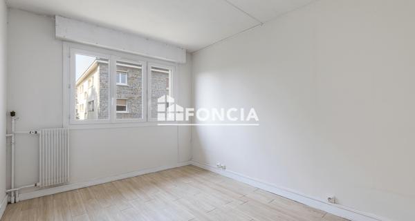 À vendre Appartement 4 pièces 73.11 m² - Petit-couronne 76650