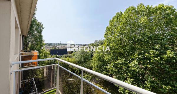 À vendre Appartement 4 pièces 73.11 m² - Petit-couronne 76650