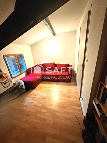 Immeuble - Deux Grands Appartements à Aigueperse pour habiter ou pour louer