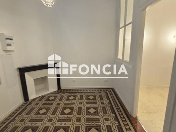 Location Appartement 2 pièces 30.4 m² - 1 RUE ARGHALIER Sete 34200