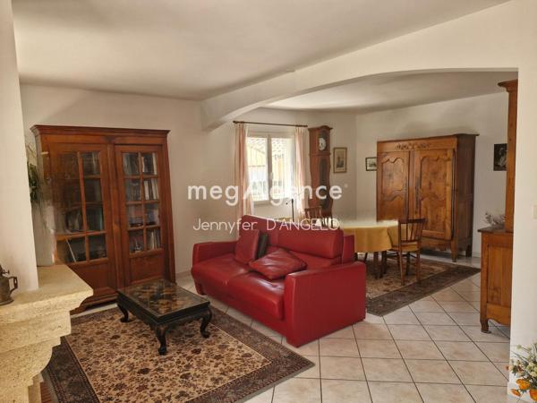 Maison à SANARY-SUR-MER, 83110 - 5 pièces 109m²