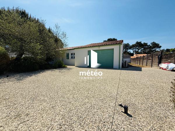 maison de plain pied 4 chambres avec piscine à la Tranche sur mer