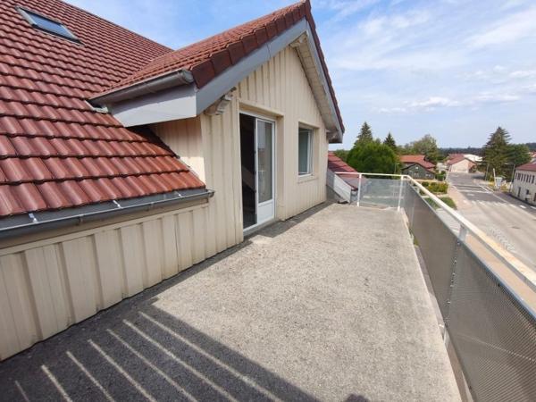À vendre - Duplex, 3 pièces situé à Gilley (25650)