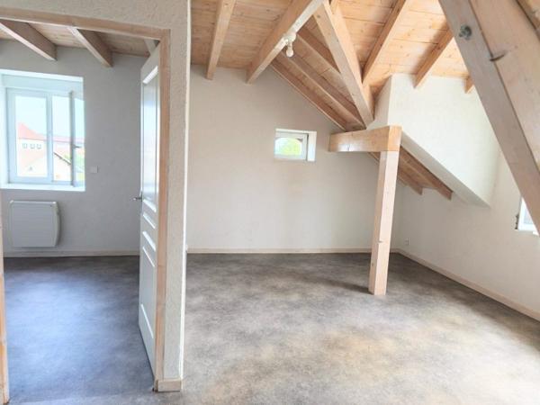À vendre - Duplex, 3 pièces situé à Gilley (25650)