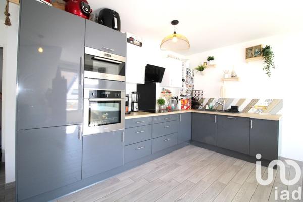Appartement 3 pièces de 73 m² à Ozoir-la-Ferrière (77330)