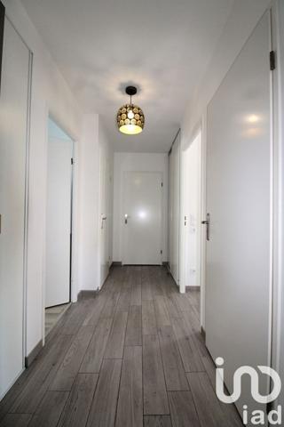 Appartement 3 pièces de 73 m² à Ozoir-la-Ferrière (77330)