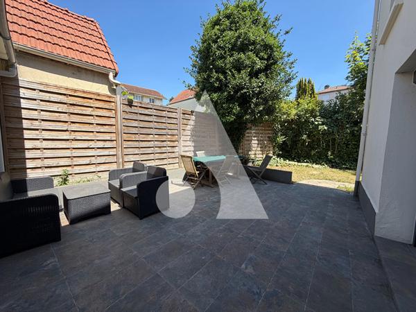 Maison 6 pièces 137.36 m2