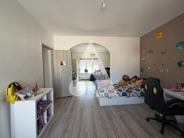 Maison 6 pièces 137.36 m2