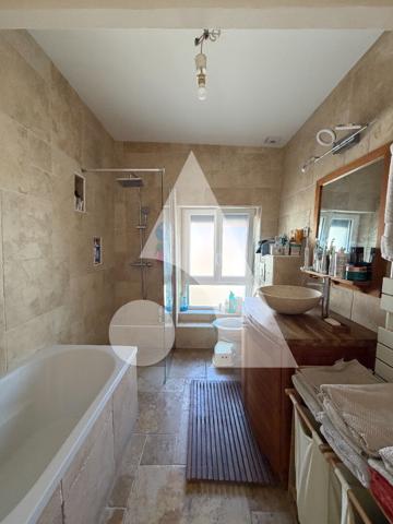 Maison 6 pièces 137.36 m2
