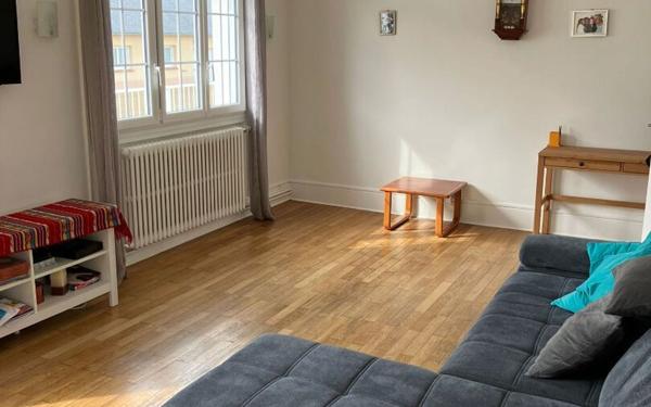 Maison à vendre    10 pièces •  Bourg-Achard