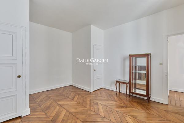 A vendre - appartement - 35 m² - Paris 75007 - Carré des Antiquaires