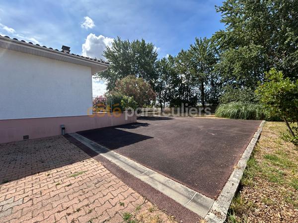 Vente
                Maison130 m² - 4 Pièces -
                    SOULAC SUR MER (33780)