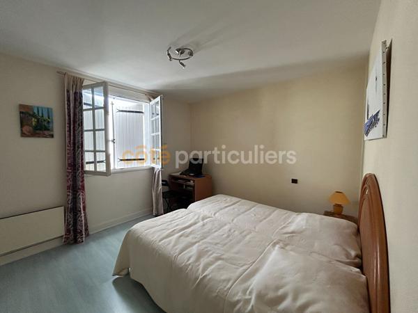 Vente
                Maison130 m² - 4 Pièces -
                    SOULAC SUR MER (33780)