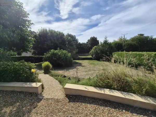 Achat - Maison Montval-sur-Loir 72500 8 pièces 141 m 2 3525 m 2