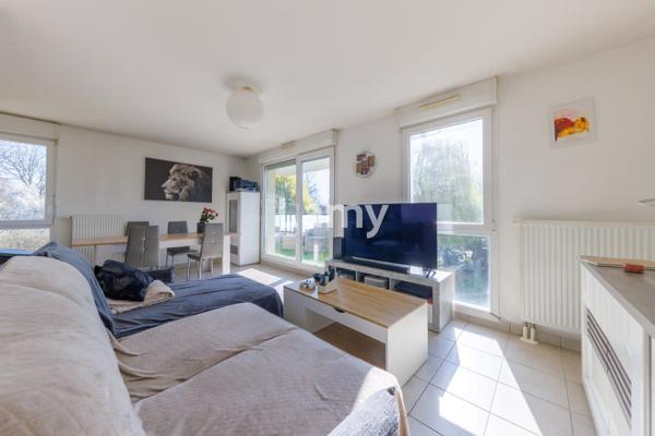 Appartement 3 pièces avec terrasse et garage