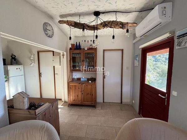 Maison de vacances de 3 pièces et dépendances