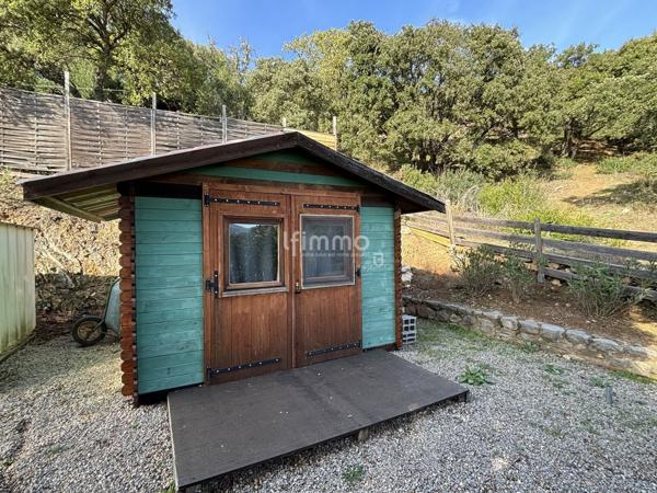 Maison de vacances de 3 pièces et dépendances