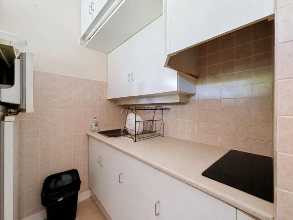 Appartement
         2 pièces
        - 34 m² Exclusivité 98 000 € *